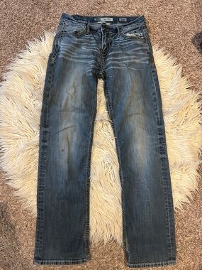 BKE Carter bootleg 33R Men's Jeans medium wash used condition